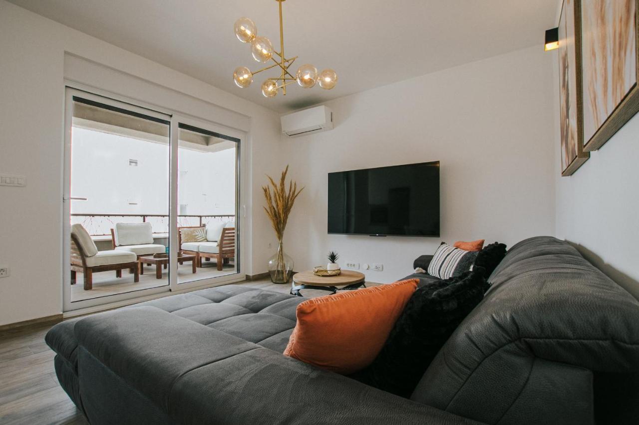 Luxury Apartments Marija Трогир Экстерьер фото